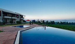 Regenta Resort Soma Vine Village