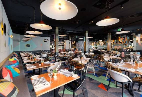 Resturant Atura Albury 