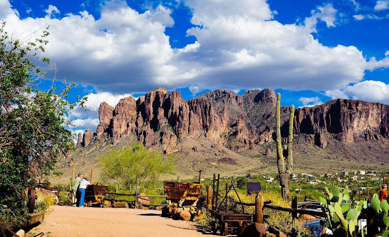 Apache Trail Tour