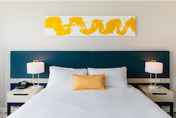 Voco Gold Cost Room