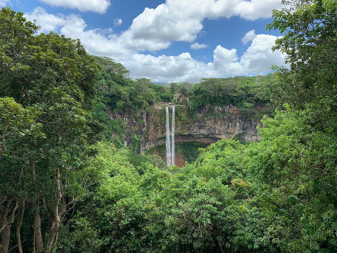 Alexandra waterfalls