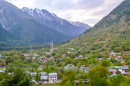 Aru Valley