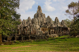 Bayon Temple Overview 1