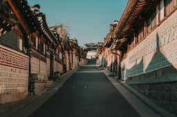 Bukchon Hanok Village
