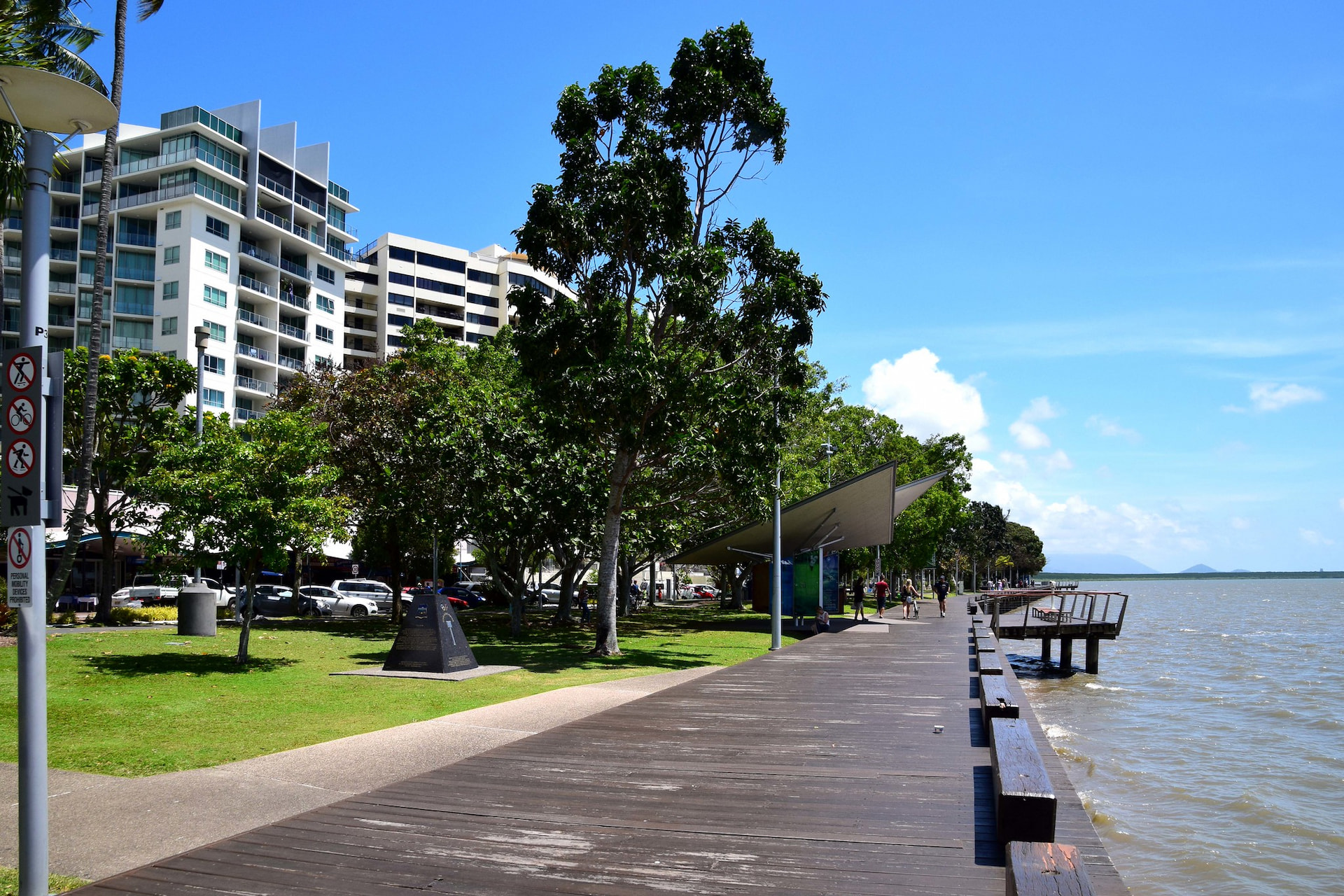 Cairns City 1