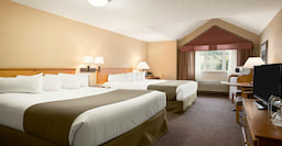 Canmore Inn & Suites Room