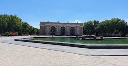 Alisher Navoiy Theater