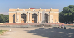 Alisher Navoiy Theater