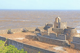 Diu fort