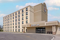 Comfort Inn The Pointe Exterior View