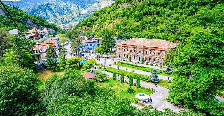 explore-borjomi-tour-and-central-park