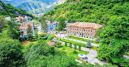 explore-borjomi-tour-and-central-park
