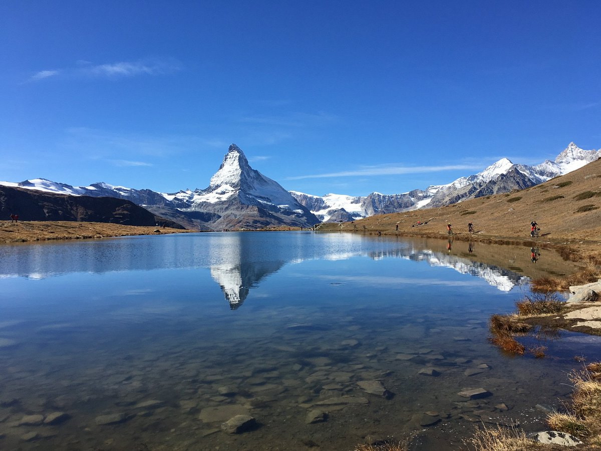 5 Lake Hiking