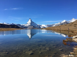 5 Lake Hiking