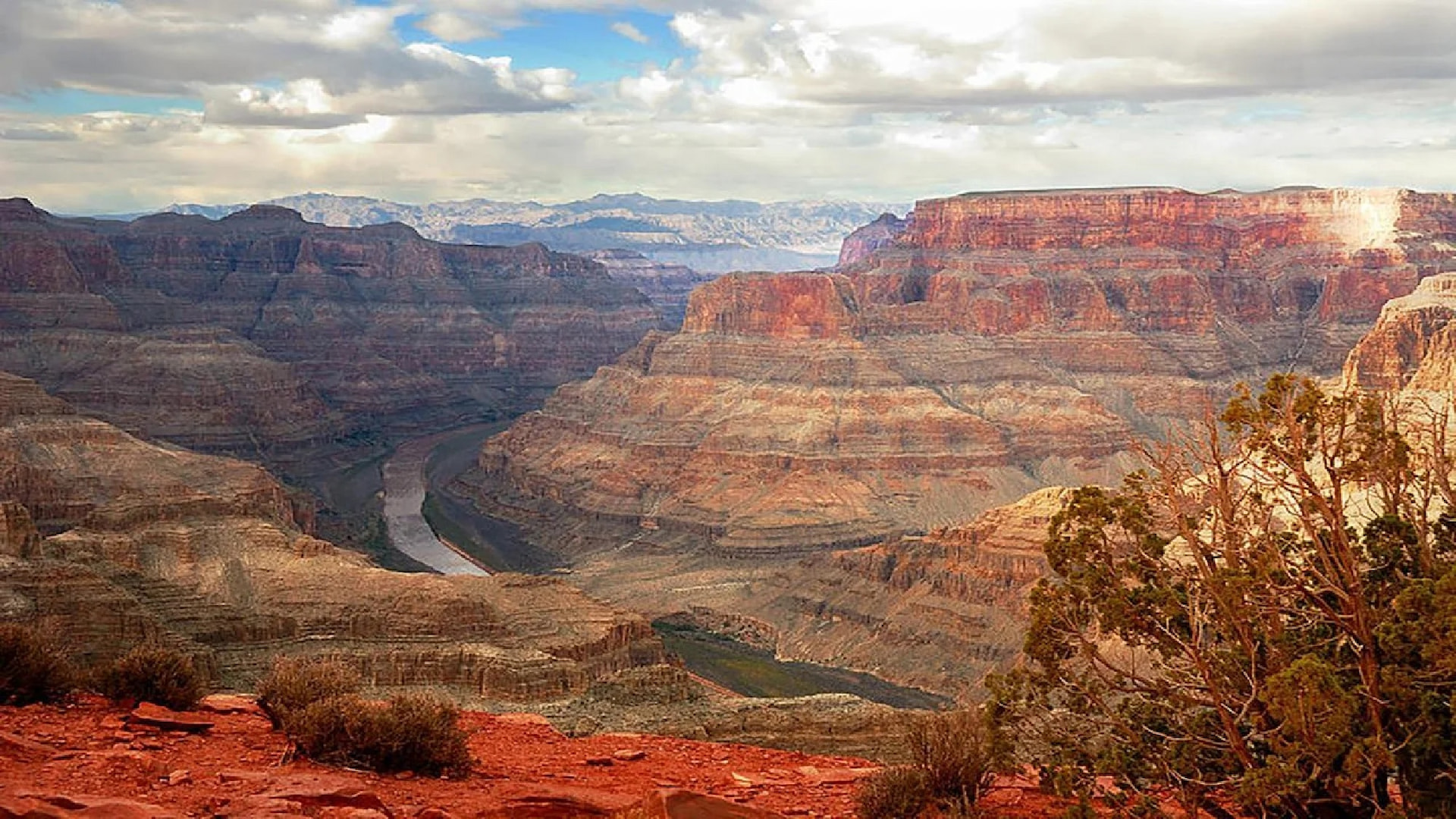Grand Canyon West Rim Bus Tours from Las Vegas