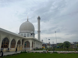 Hazratbal Shrine Mosque