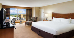  Hilton Washington Dulles Airport Room