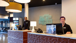 Holiday Inn Frankton Queenstown Lobby