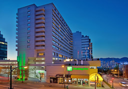 Holiday Inn Vancouver Downtown & Suites Exterior View