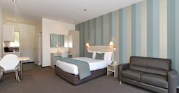 Aspen Court Franz Josef Room
