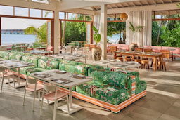 The Standard Huruvalhi Maldives Restaurant