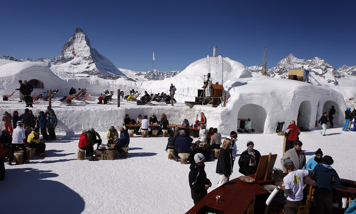 Iglu Dorf Zermat Iglubar