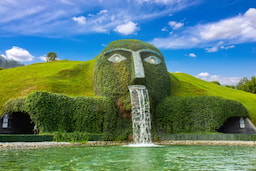 Innsbruck Swarovski Crystle World 1