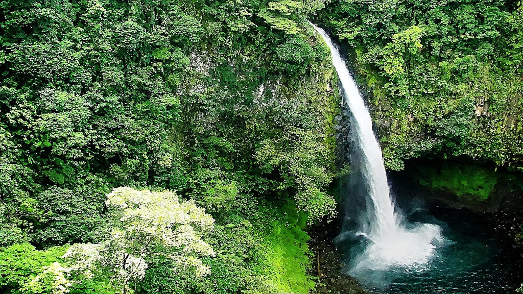La Fortuna Waterfall 2