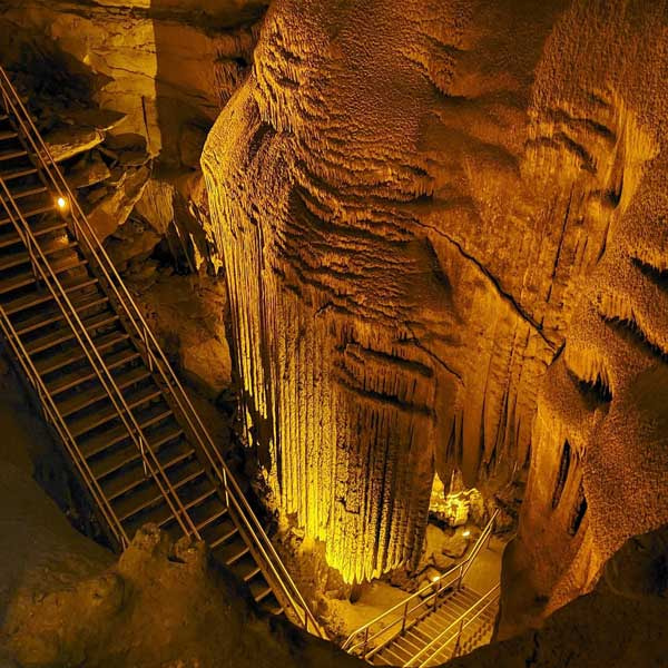 Mammoth Caves