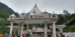 Mata Vaishnodevi Temple