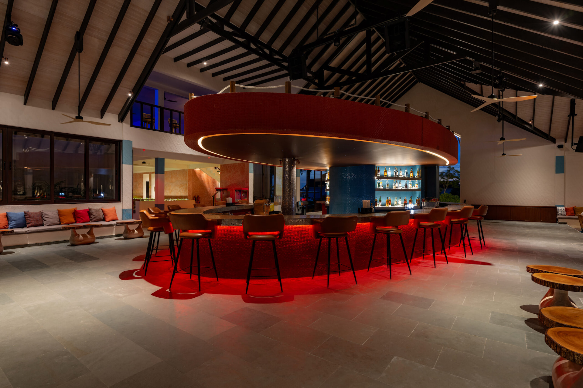 Oblu Xperience  Bar