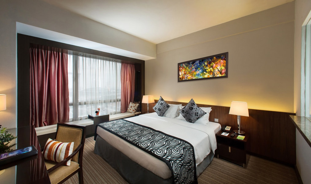 Peninsula Excelsior Hotel - Deluxe Room