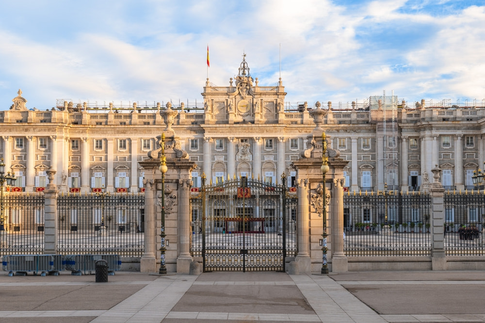 Royal Palace Madrid Outside