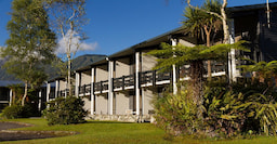  Scenic Hotel Franz Josef Glacie Exterior View
