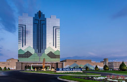 Seneca Niagara Hotel Exterior View