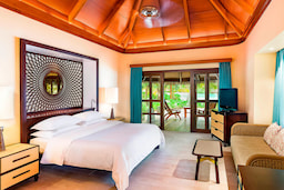 Sheraton Maldives Full Moon Resort & Spa Room
