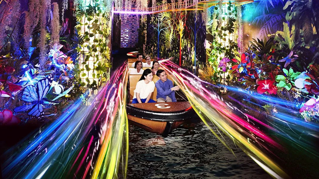 Spirit of Singapore Boat Ride 1