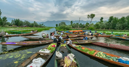 Floating Market