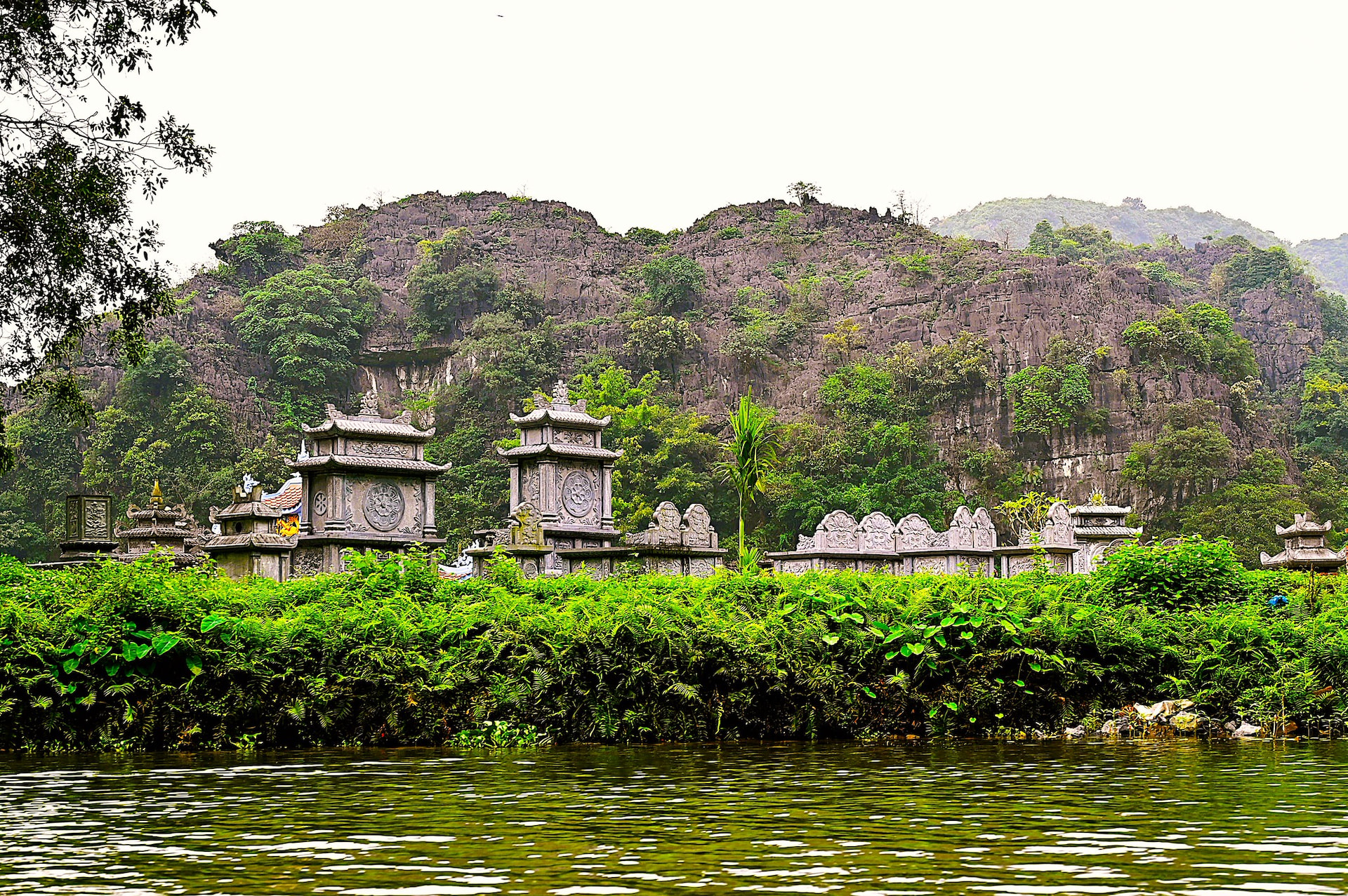 Tam Coc - Bich Dong Overview 1