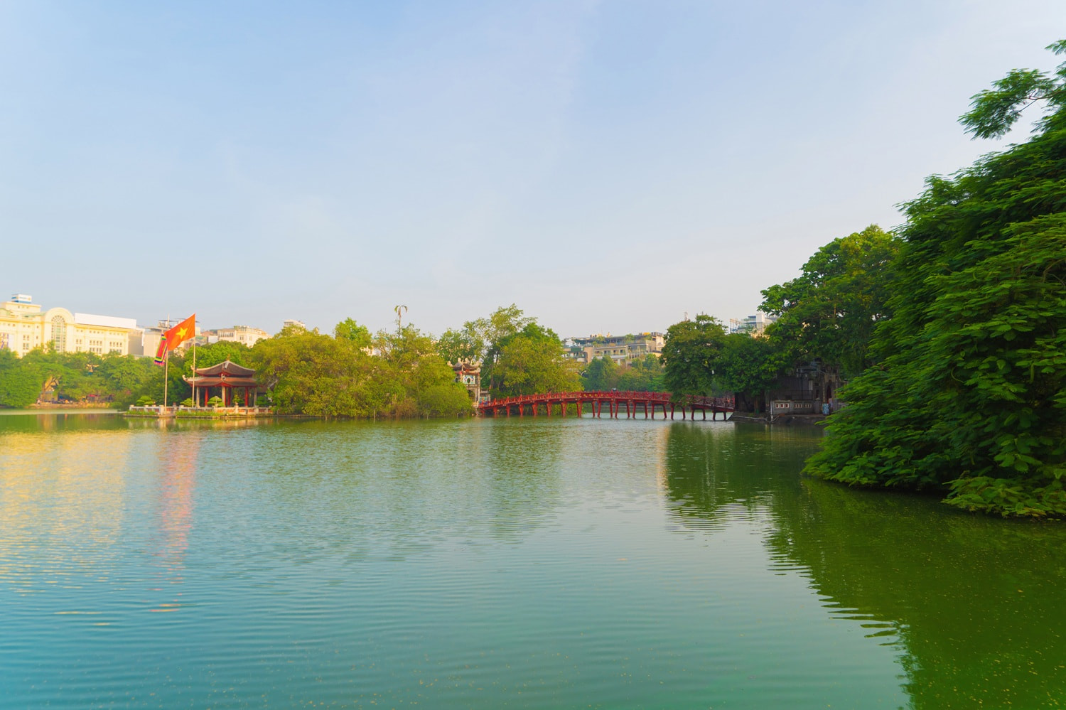 Hoan Kiam Lake 1