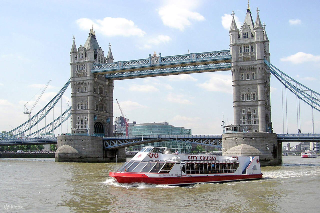 Thames River Cruise