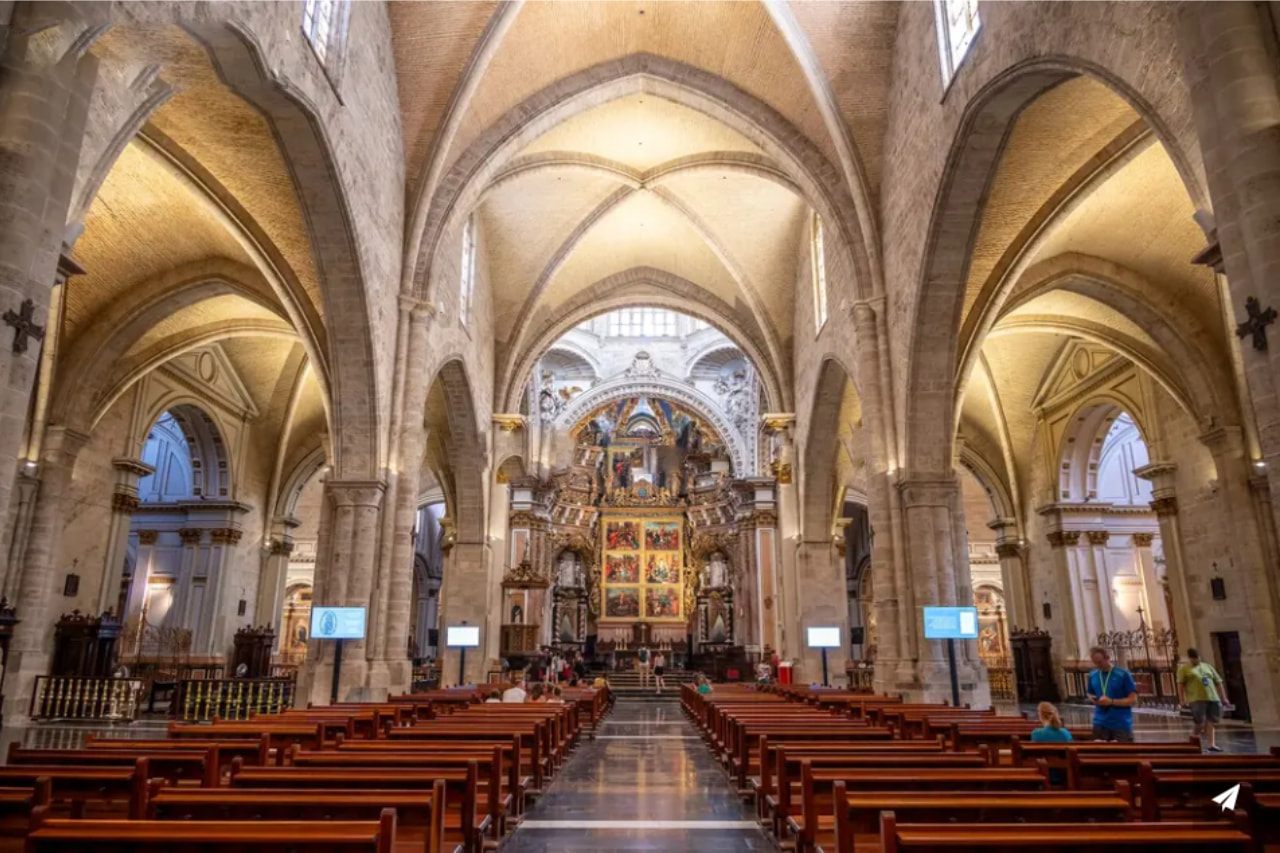 Valencia Cathedral Inside