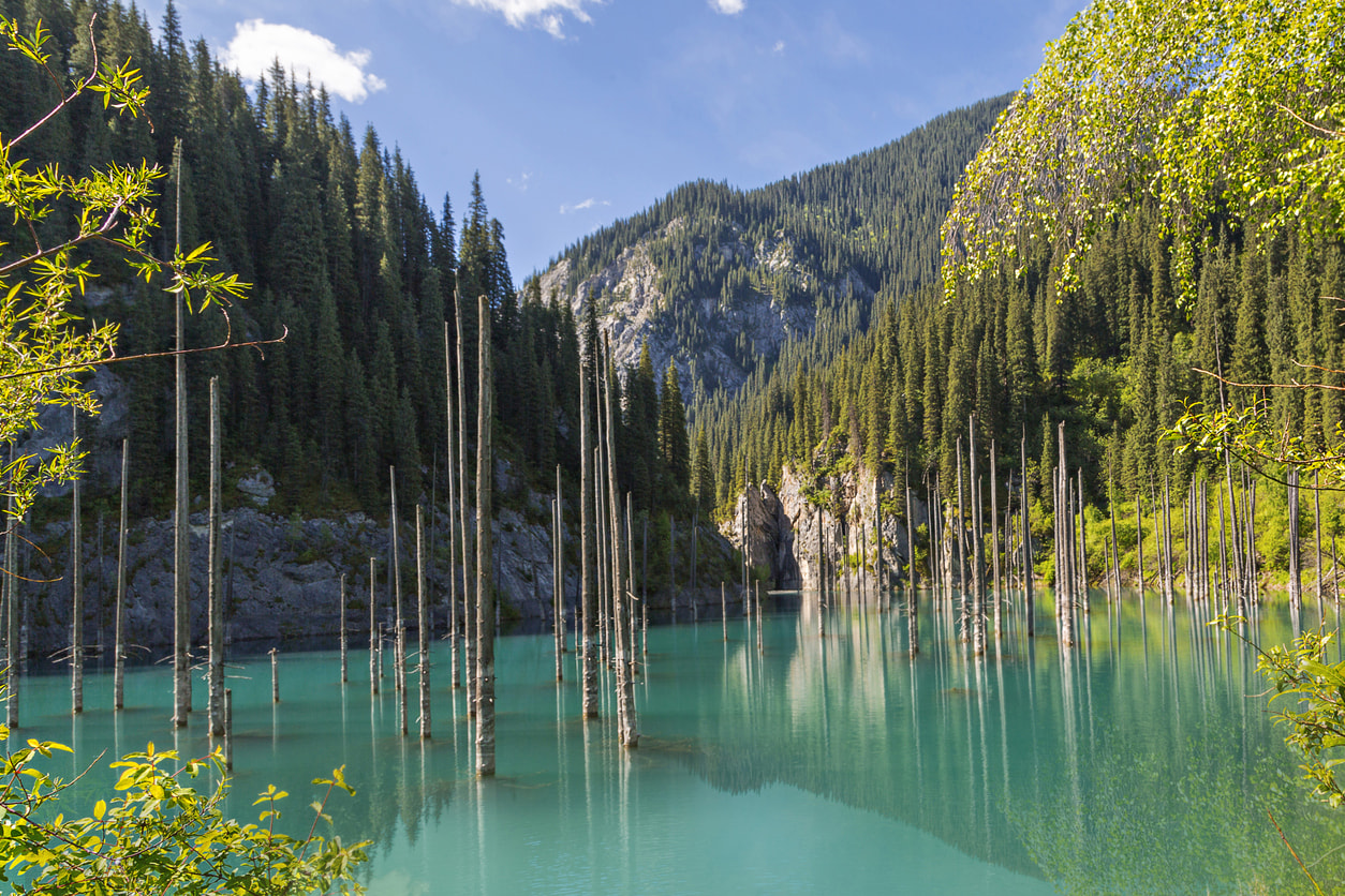 Kaindy Lake