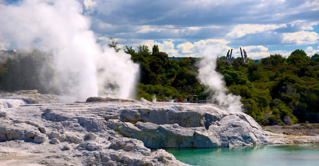 visit te puia thermal reserve 1