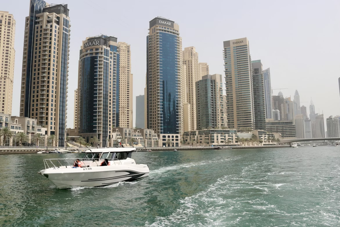 Yacht Ride 