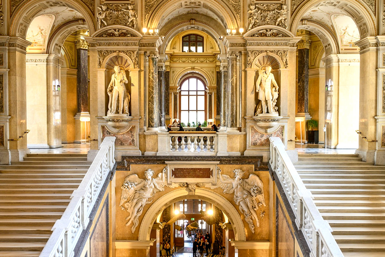 Royal Palace (Inside)-1