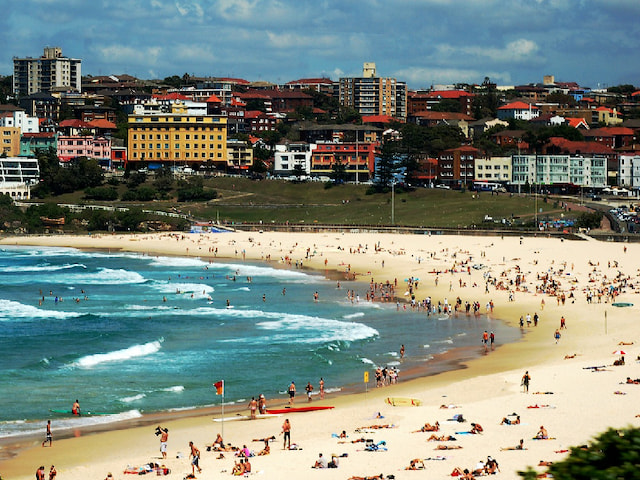 Bondi Beach Tour - 1