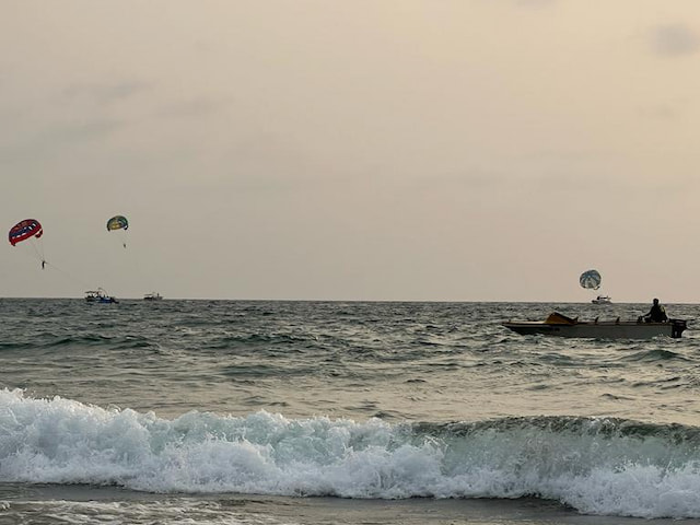 Calangute beach : Queen of Beaches in Goa