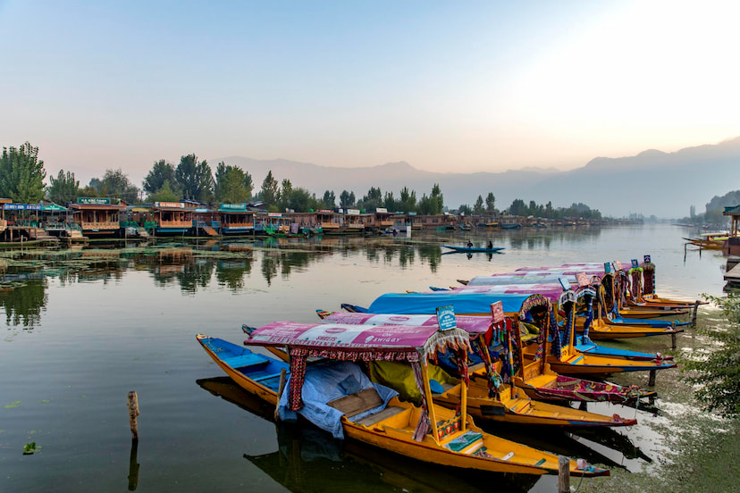 Dal-Lake