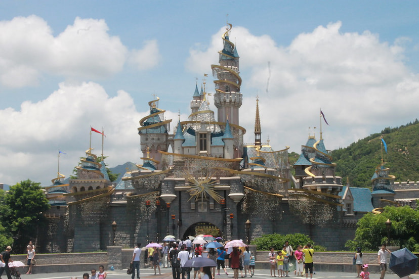 Hong Kong Disneyland - 1